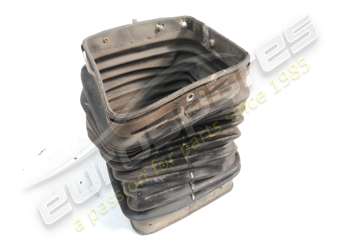 DAMAGED FERRARI AIR DUCT SLEEVE. PART NUMBER 61491400 (1) damaged ferrari air duct sleeve. part number 61491400 (1)