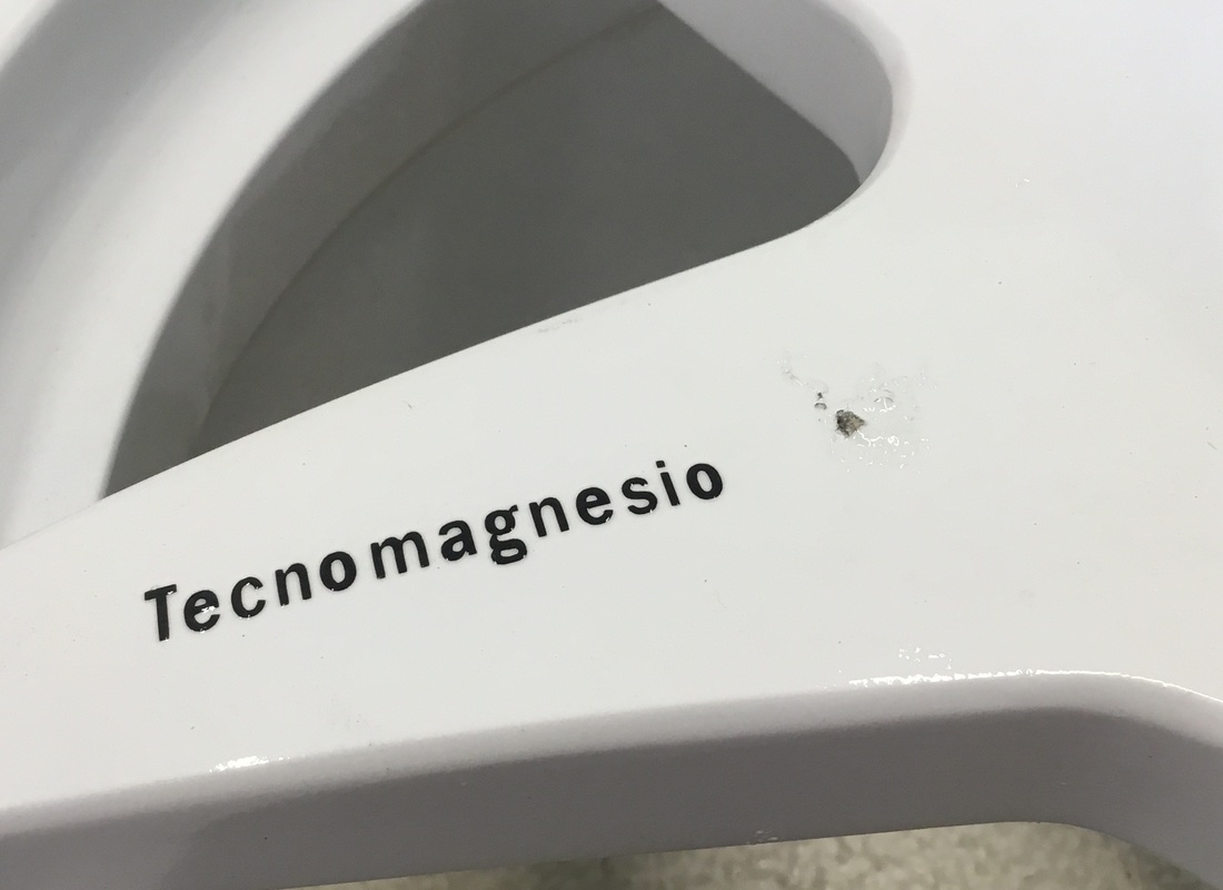 NEW LAMBORGHINI SVR WHITE RACING CENTRE LOCK WHEELS SET. PART NUMBER LWHE046 (3) new lamborghini svr white racing centre lock wheels set. part number lwhe046 (3)