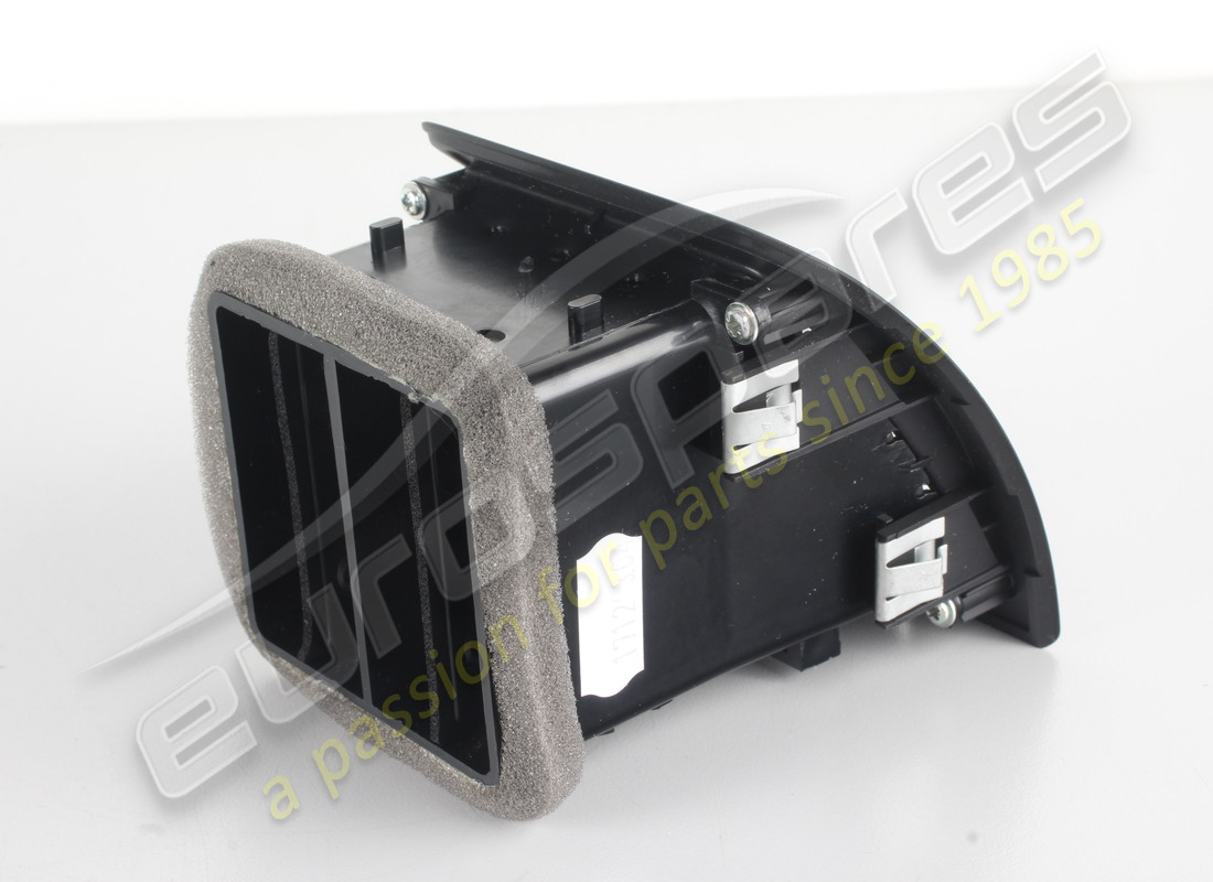 NEW MASERATI BOCCHETTA LAT DS PLANCIA M13. PART NUMBER 68238500 (2) new maserati bocchetta lat ds plancia m13. part number 68238500 (2)