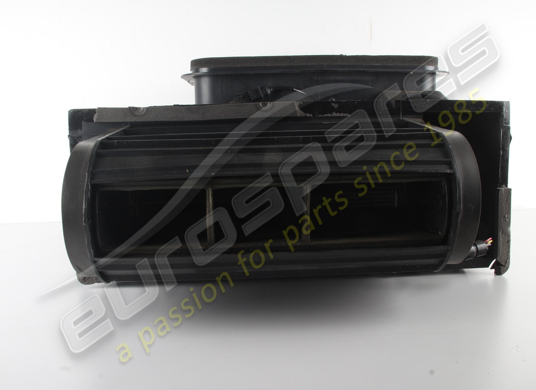 USED FERRARI EVAPORATOR ASSEMBLY RHD PART NUMBER 65365900 (4) used ferrari evaporator assembly rhd part number 65365900 (4)
