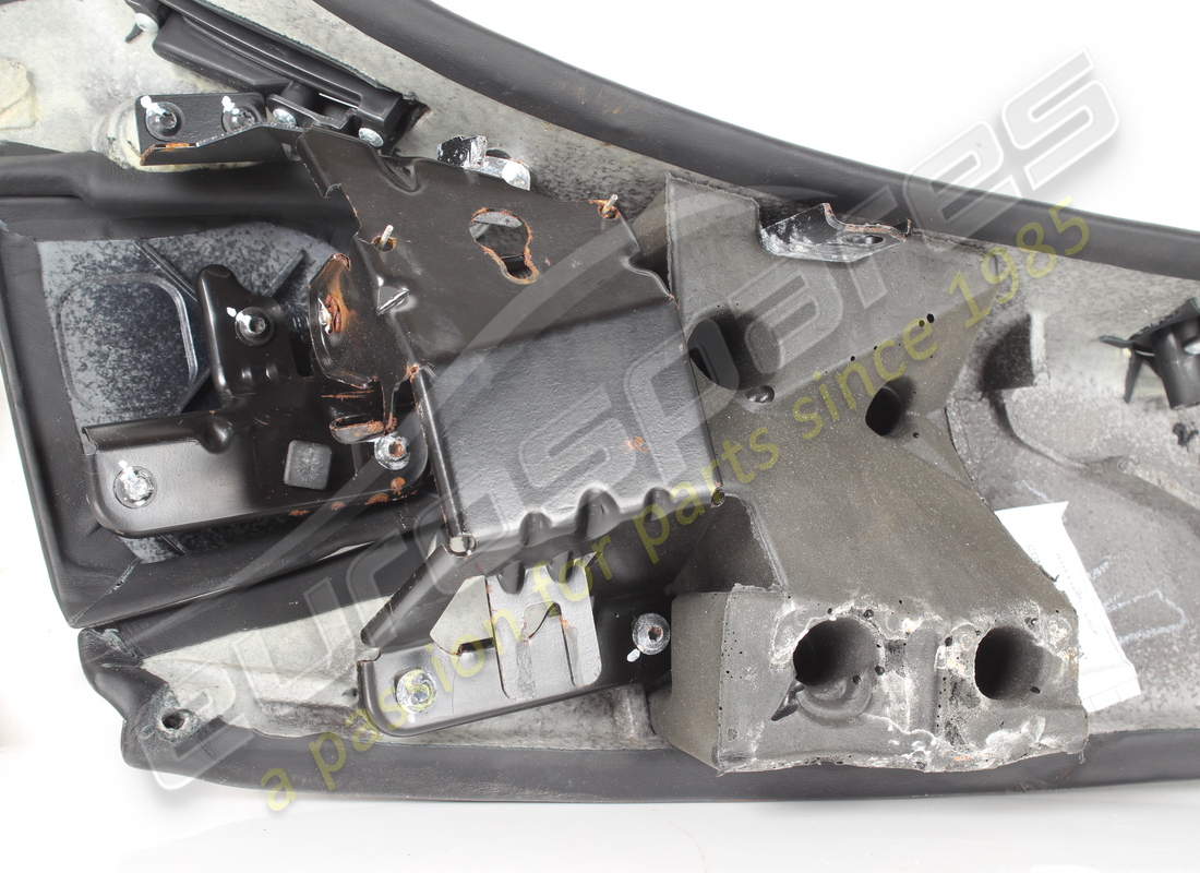 used ferrari upper lh rear trim. part number 86318312 (6)