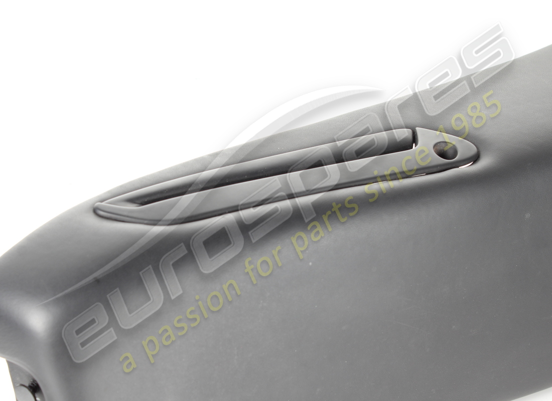 used ferrari upper lh rear trim. part number 86318312 (4)