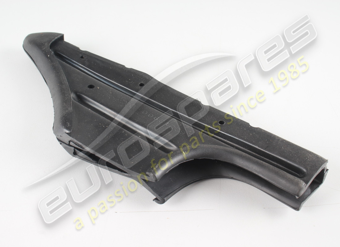 new ferrari rh door gasket. part number 62212900 (3)