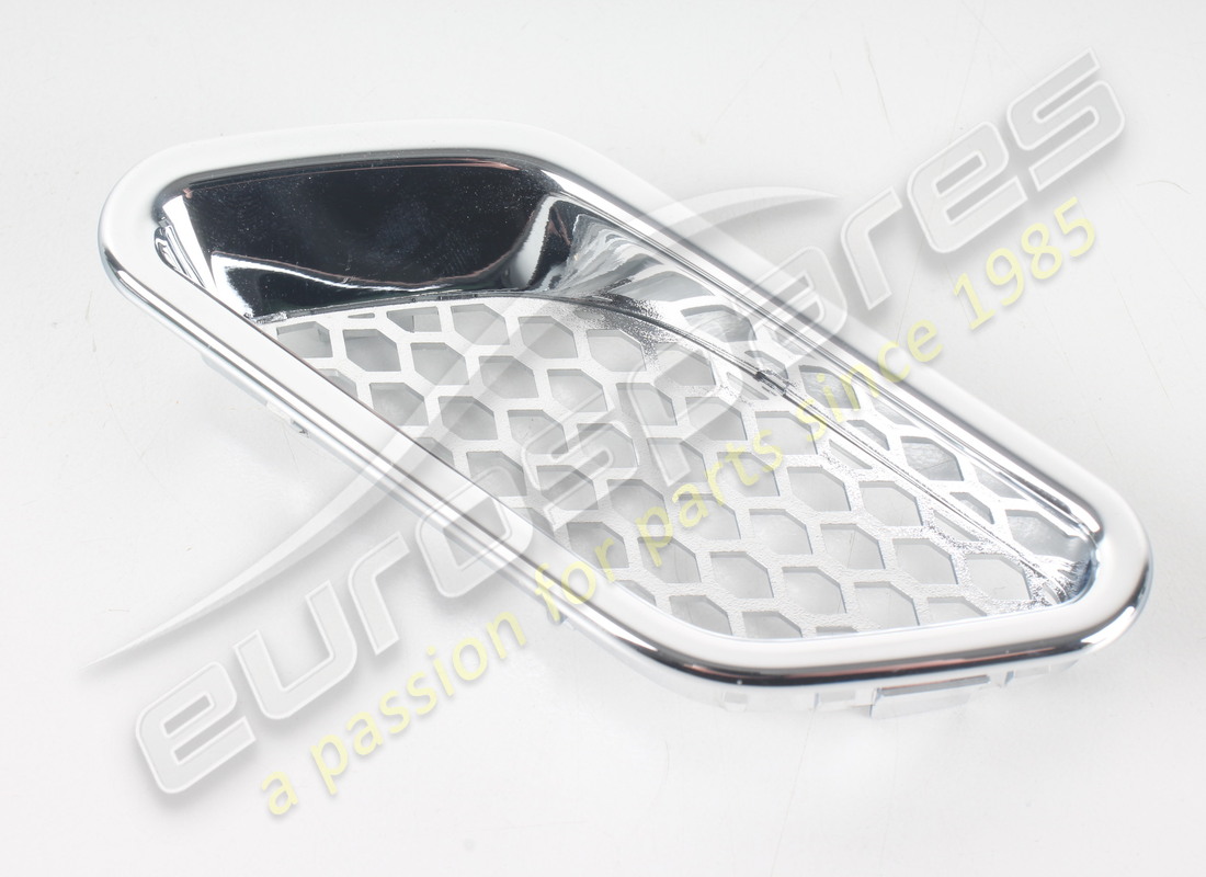 new maserati rh air intake. part number 84126300 (1)