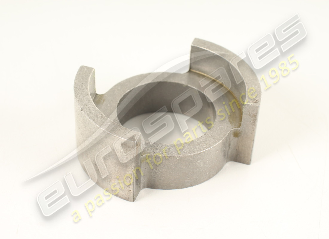 new maserati sleeve. part number 315020344 (1)