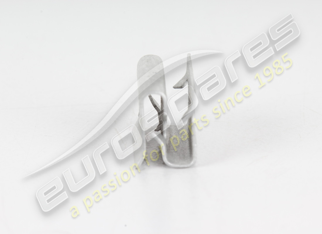 NEW FERRARI CLIP.. PART NUMBER 66687700 (3) new ferrari clip.. part number 66687700 (3)