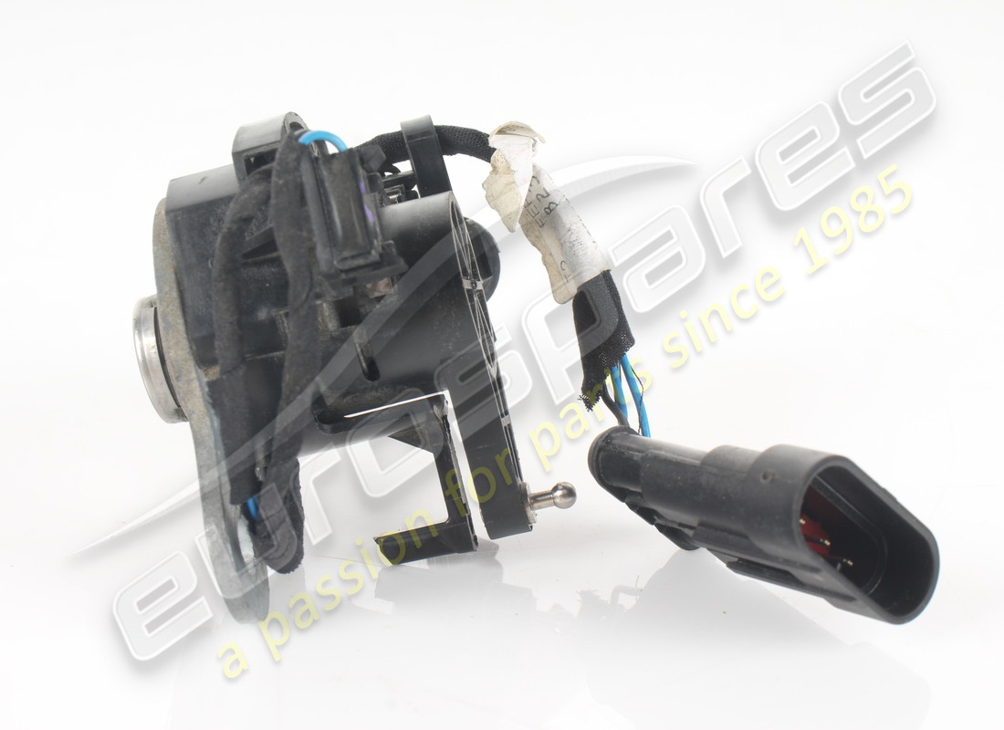 used ferrari complete latch mounting. part number 82343400 (2)