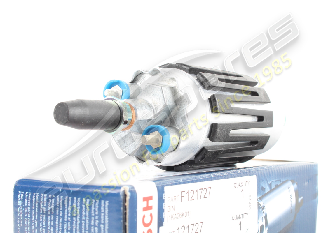 NEW FERRARI FUEL PUMP. PART NUMBER 121727 (2) new ferrari fuel pump. part number 121727 (2)