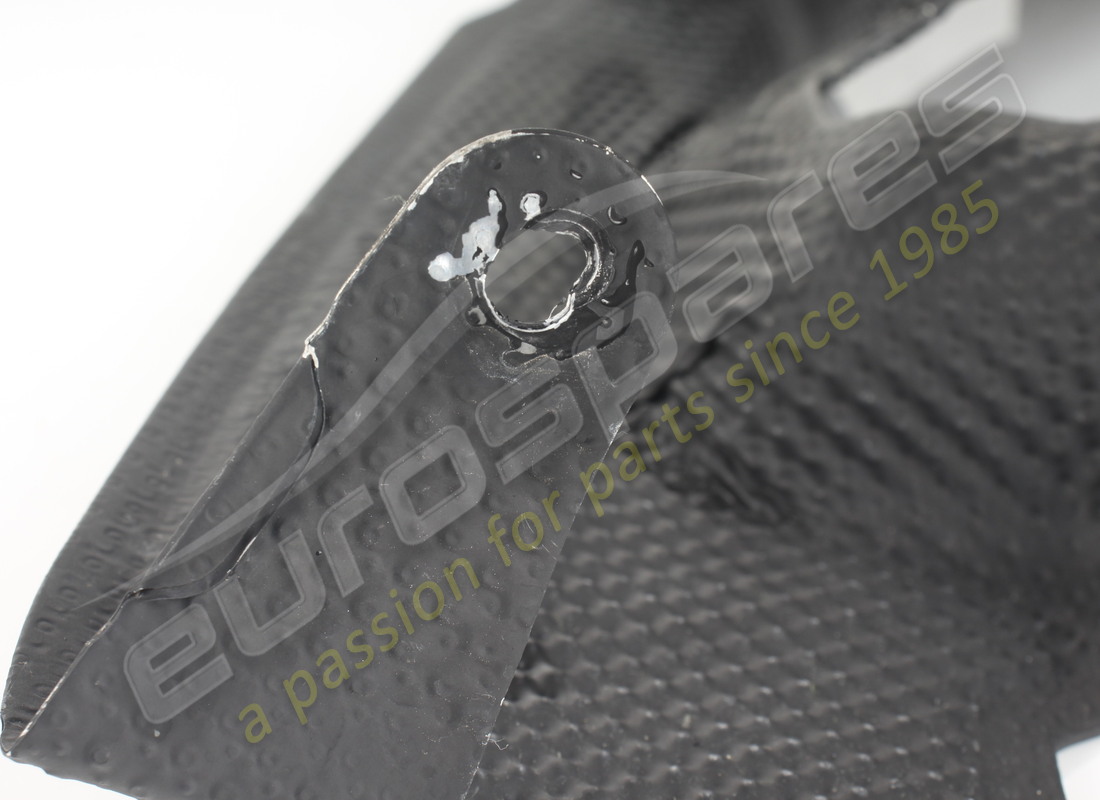 USED LAMBORGHINI DAMPING SBBR LEUCHTE FLANGE. PART NUMBER 4T0863778C (4) used lamborghini damping sbbr leuchte flange. part number 4t0863778c (4)