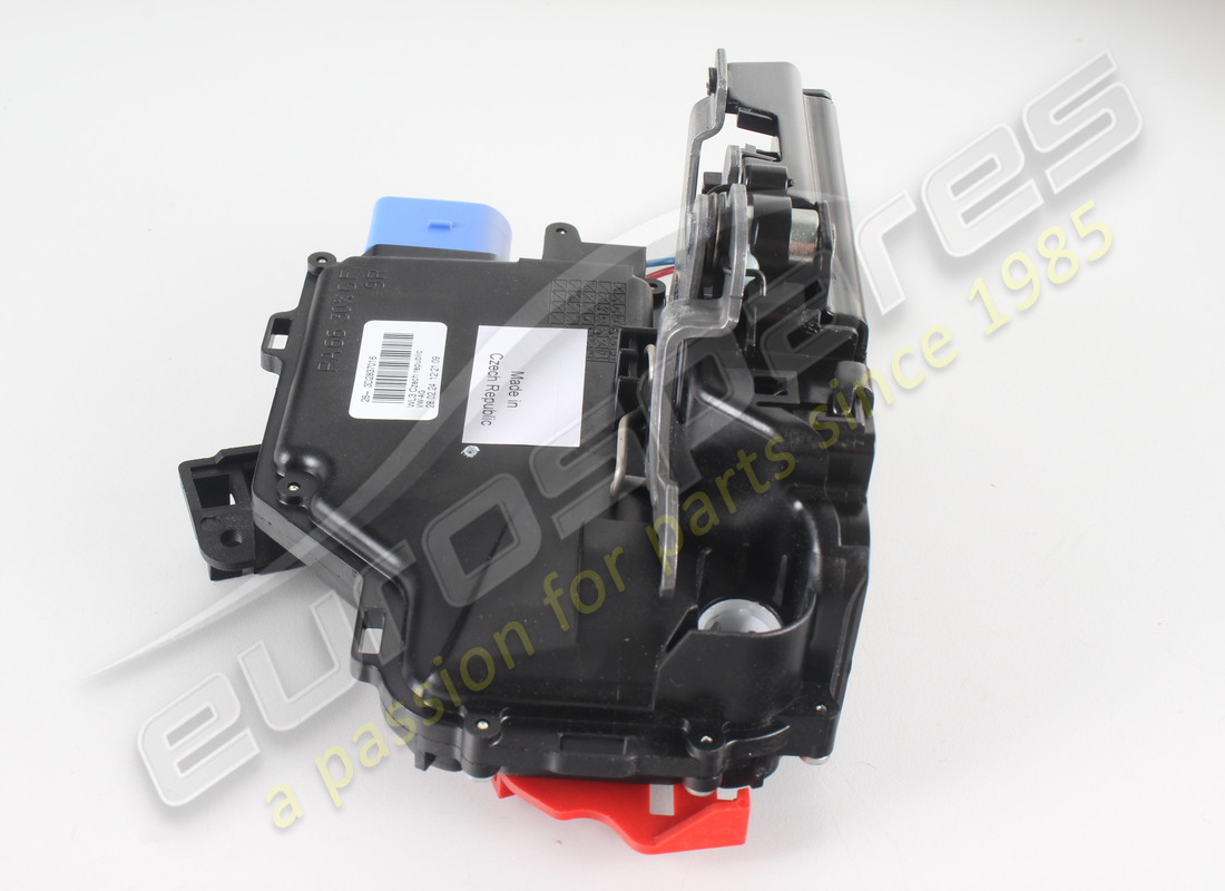 new porsche door latch. part number 3d2837016 (2)