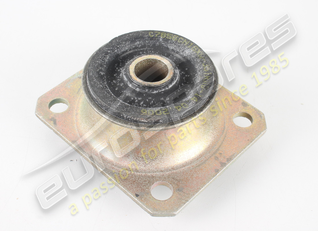 NEW FERRARI SUPPORT MOUNT. PART NUMBER 163044 (1) new ferrari support mount. part number 163044 (1)