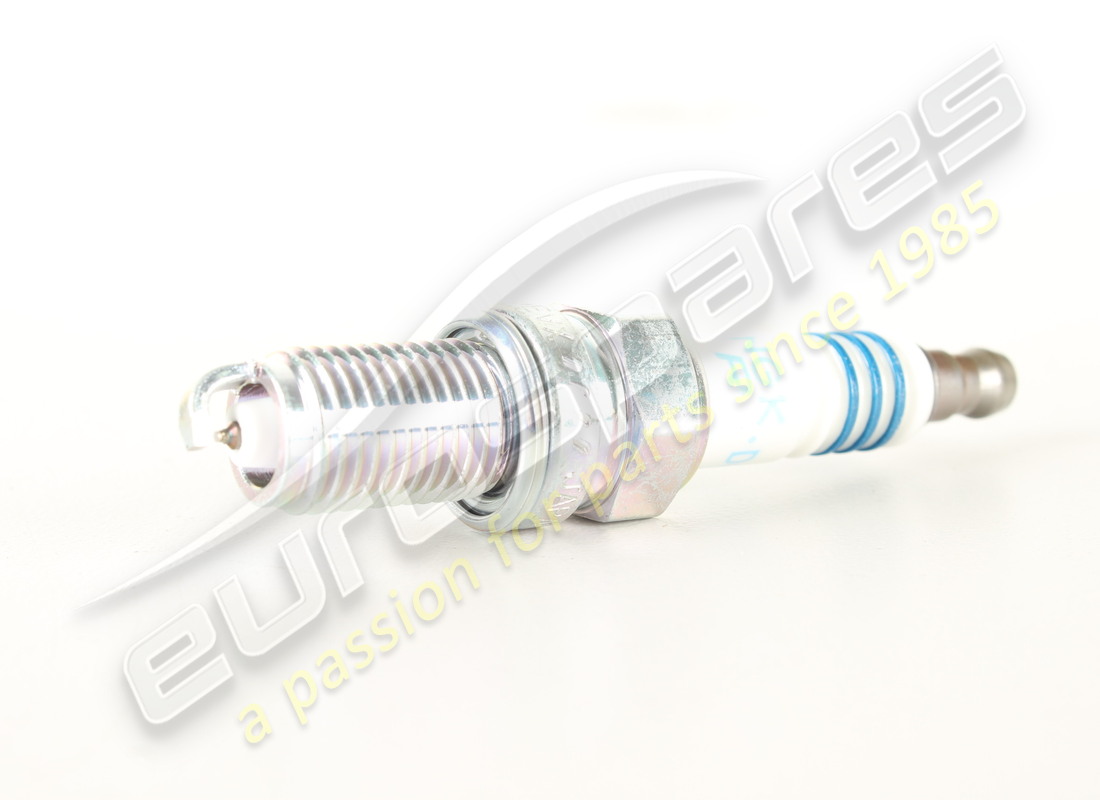 NEW Ferrari SPARK PLUG (NON IRIDIUM) . PART NUMBER 174954 (1)