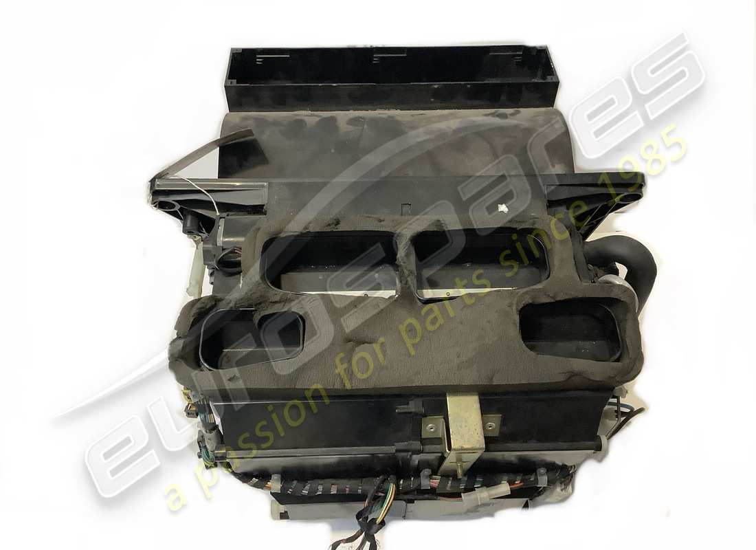 USED FERRARI EVAPORATOR SET COMPLETE LHD PART NUMBER 68070600 (1) used ferrari evaporator set complete lhd part number 68070600 (1)