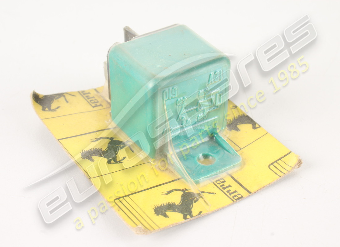 NEW FERRARI RELAY. PART NUMBER 158091 (1) new ferrari relay. part number 158091 (1)