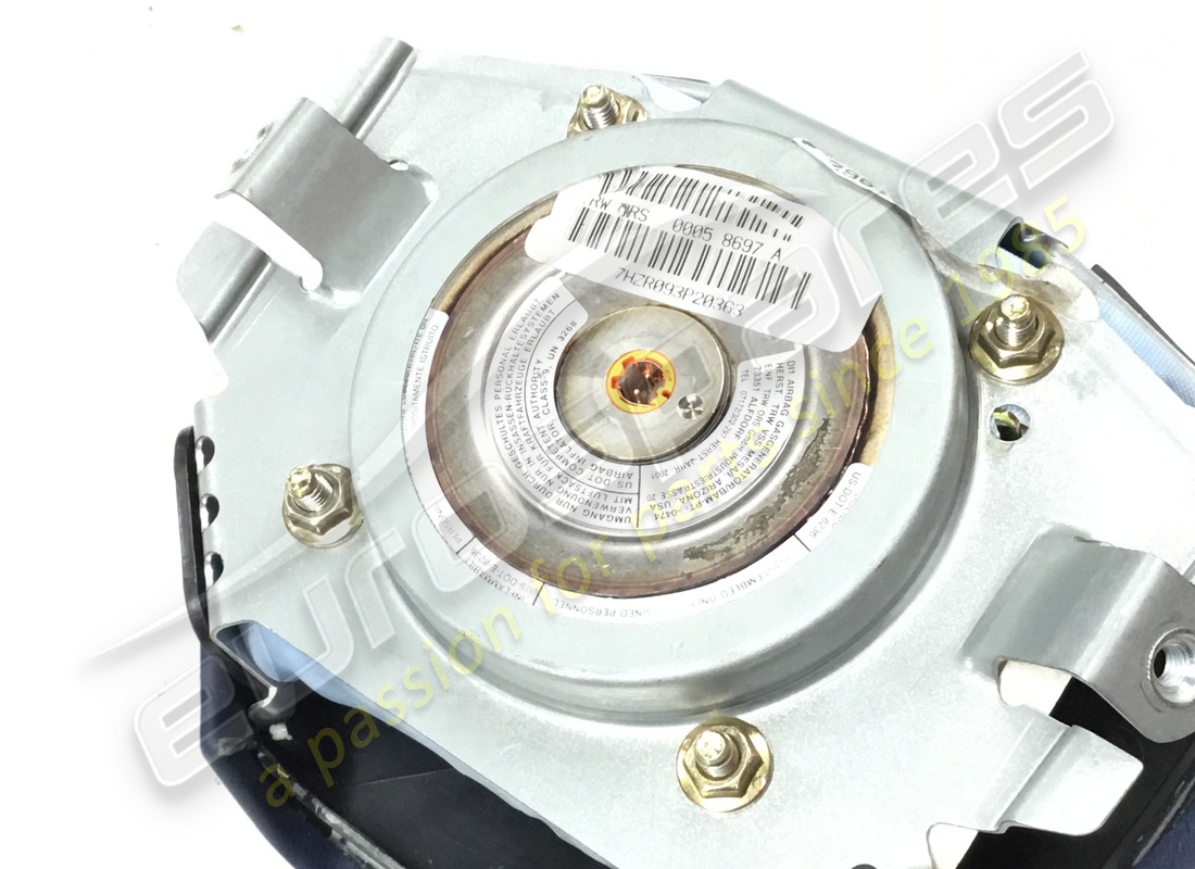 USED FERRARI AIR BAG DRIVER SIDE. PART NUMBER 72019602 (3) used ferrari air bag driver side. part number 72019602 (3)