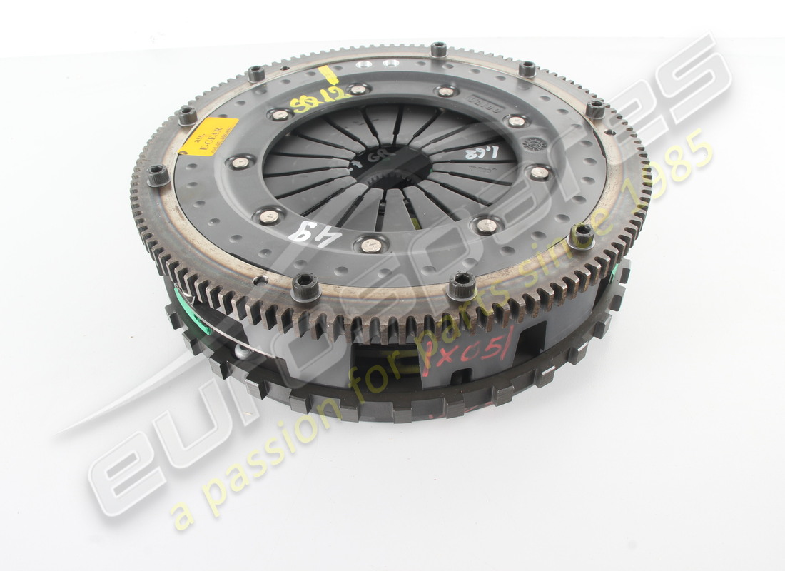 NEW LAMBORGHINI COMPLETE CLUTCH. PART NUMBER 07L105269F (2) new lamborghini complete clutch. part number 07l105269f (2)