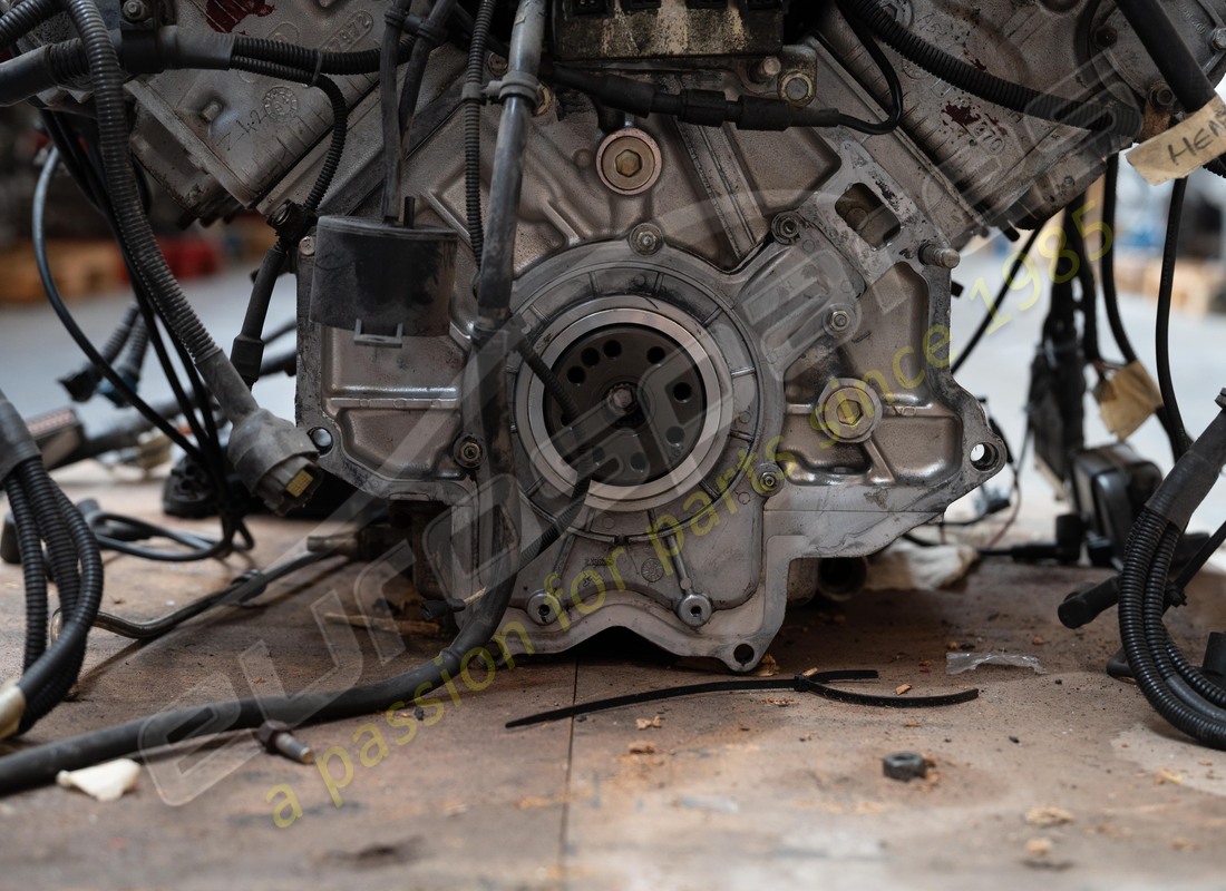 USED FERRARI 348 ENGINE. PART NUMBER 95961962 (9) used ferrari 348 engine. part number 95961962 (9)