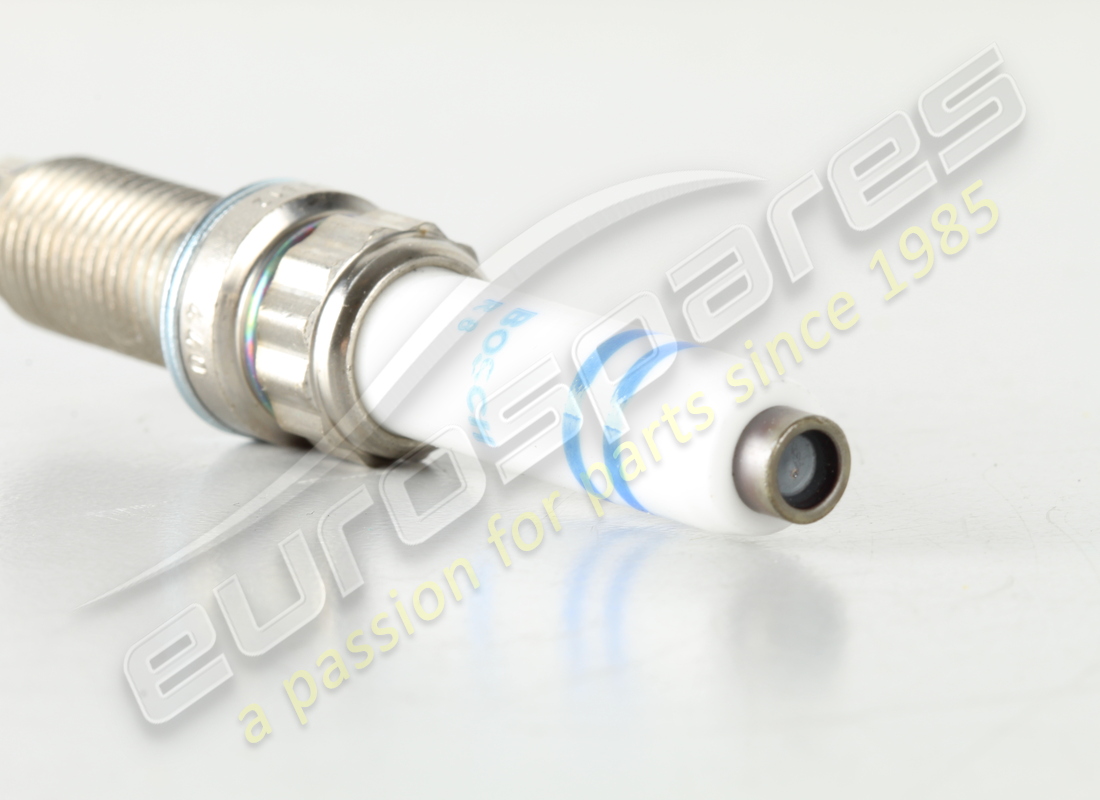 NEW PORSCHE SPARK PLUG. PART NUMBER 0PB905612 (2) new porsche spark plug. part number 0pb905612 (2)