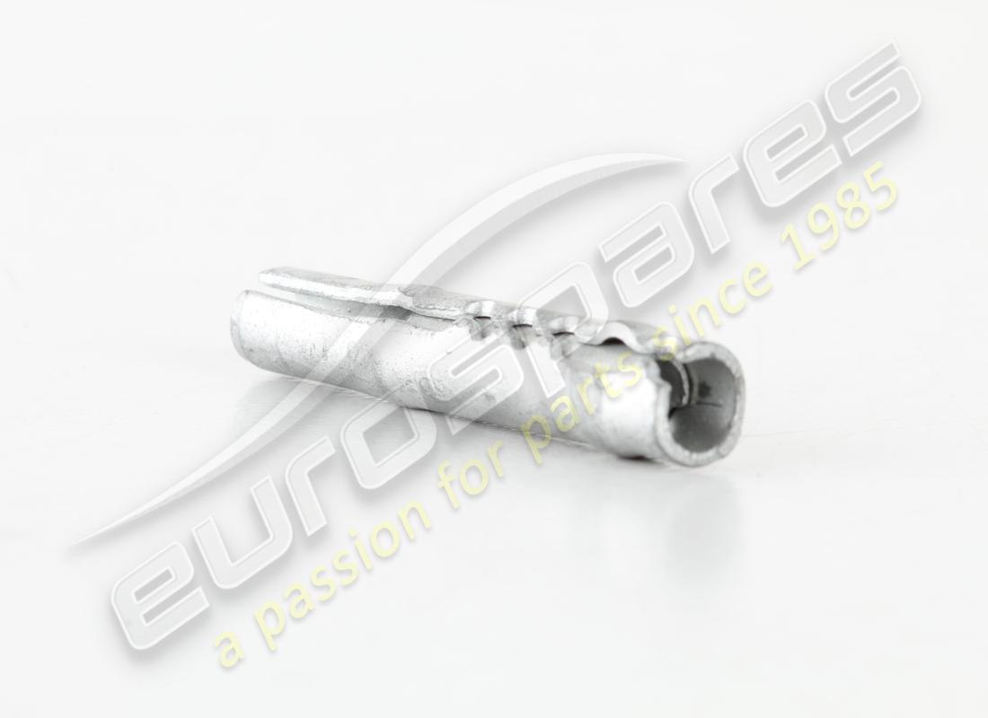 new maserati front door hinge rubber pin. part number 374500408 (2)