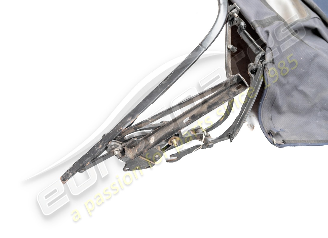 used ferrari spider roof assembly rhd part number 64897702 (4)