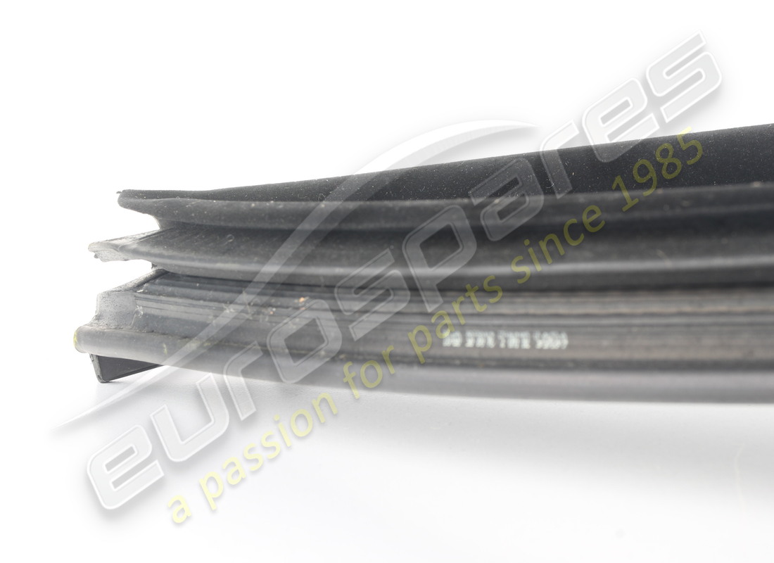 NEW FERRARI COMPLETE LH GASKET. PART NUMBER 66396400 (2) new ferrari complete lh gasket. part number 66396400 (2)