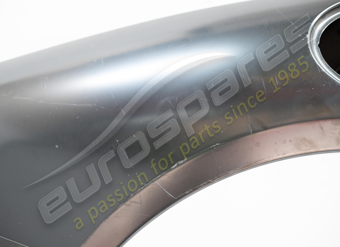 used ferrari rh lateral outer cover complete. part number 81963111 (4)