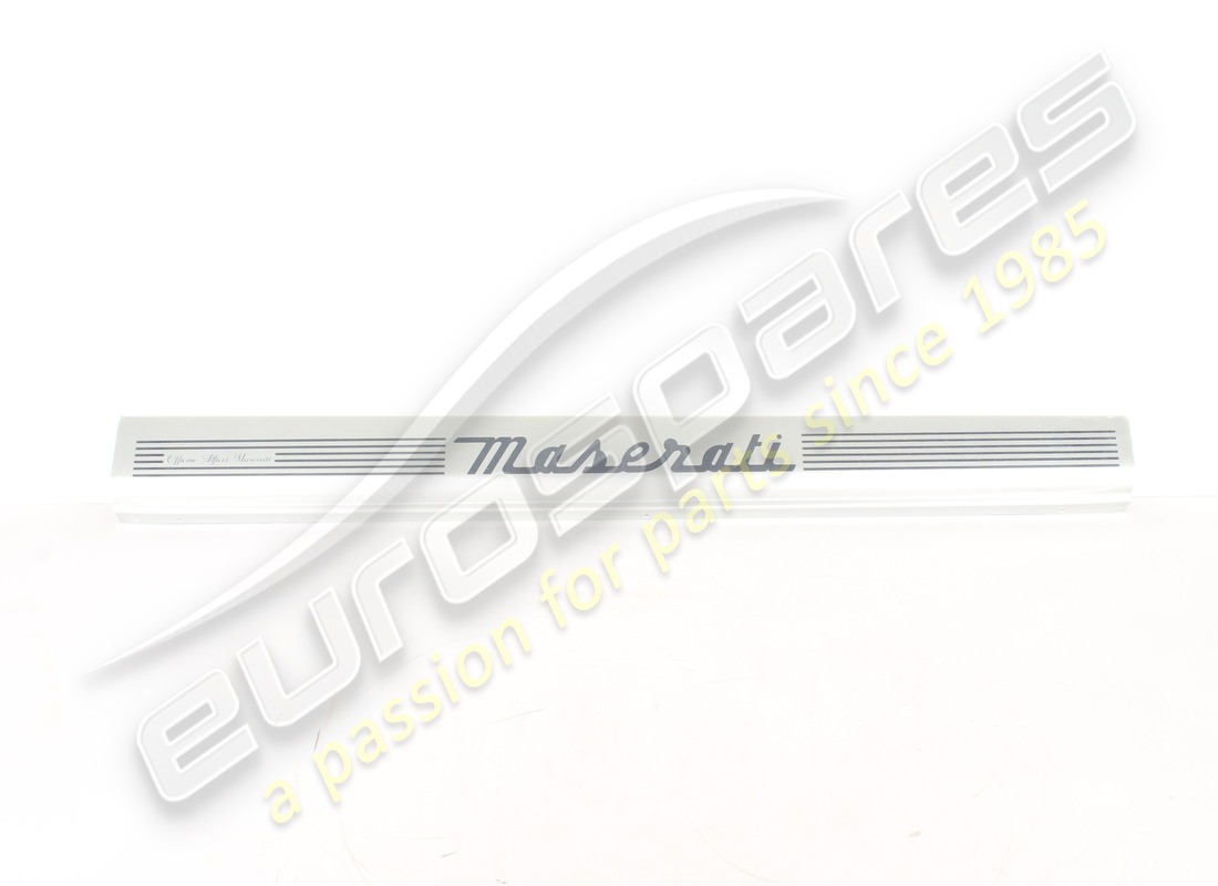 NEW MASERATI RH UNDERDOOR MOULDING. PART NUMBER 386100394 (1) new maserati rh underdoor moulding. part number 386100394 (1)