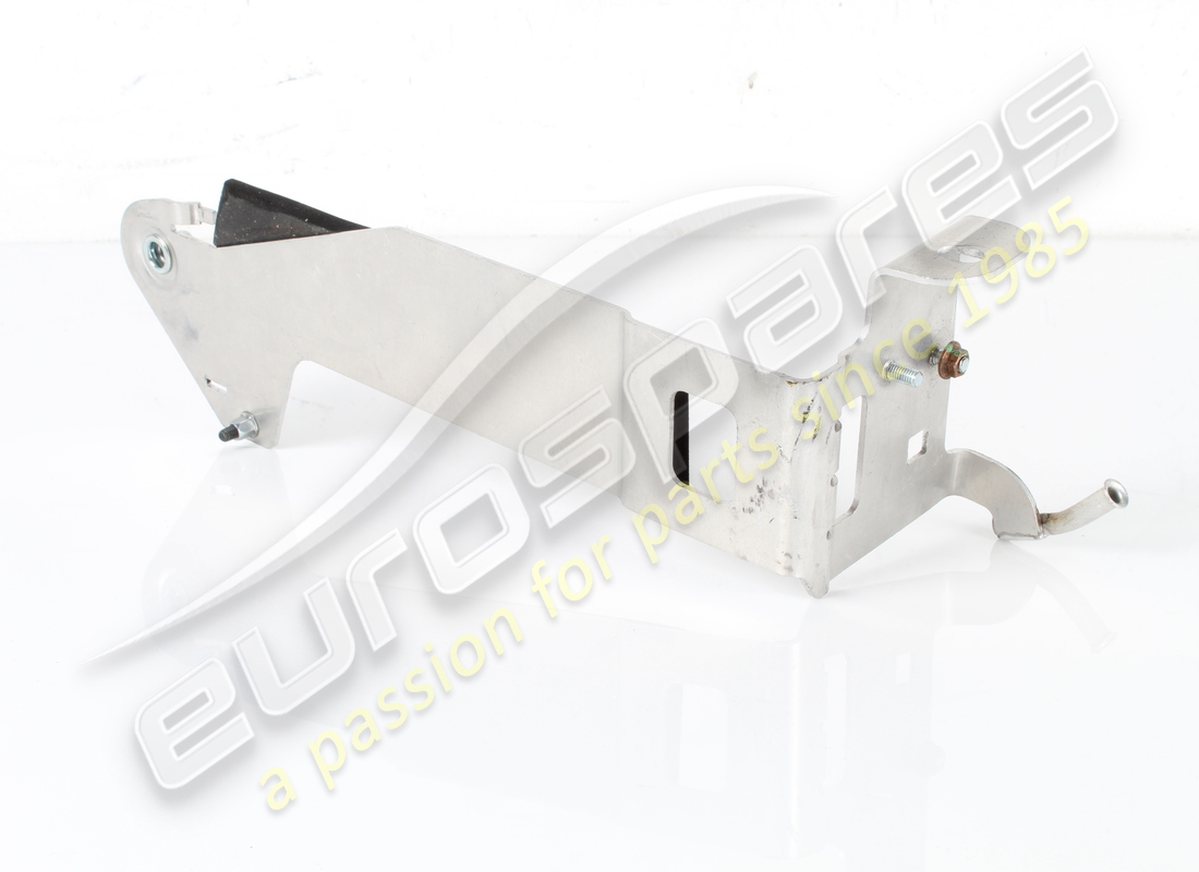 USED FERRARI CANISTER BRACKET COMPLETE. PART NUMBER 304198 (4) used ferrari canister bracket complete. part number 304198 (4)