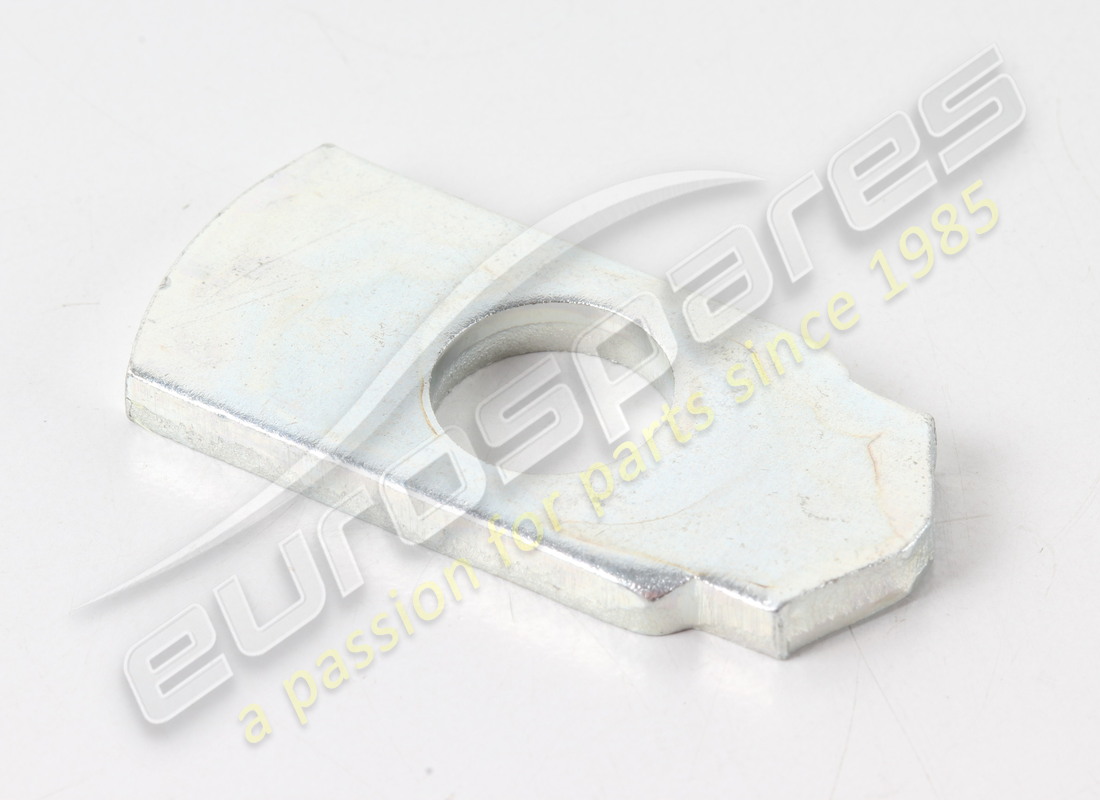 NEW MASERATI CLOSING DISC PLATE. PART NUMBER 251238 (1) new maserati closing disc plate. part number 251238 (1)