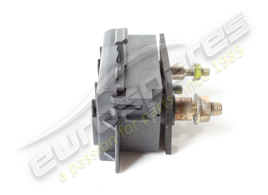 USED MASERATI INSERT. PART NUMBER 60510160 (2) used maserati insert. part number 60510160 (2)