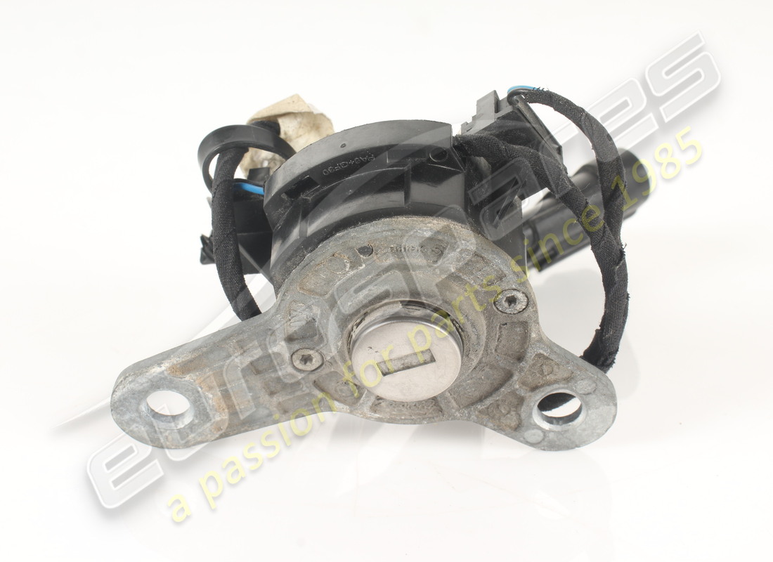 USED Ferrari COMPLETE LATCH MOUNTING . PART NUMBER 82343400 (1)