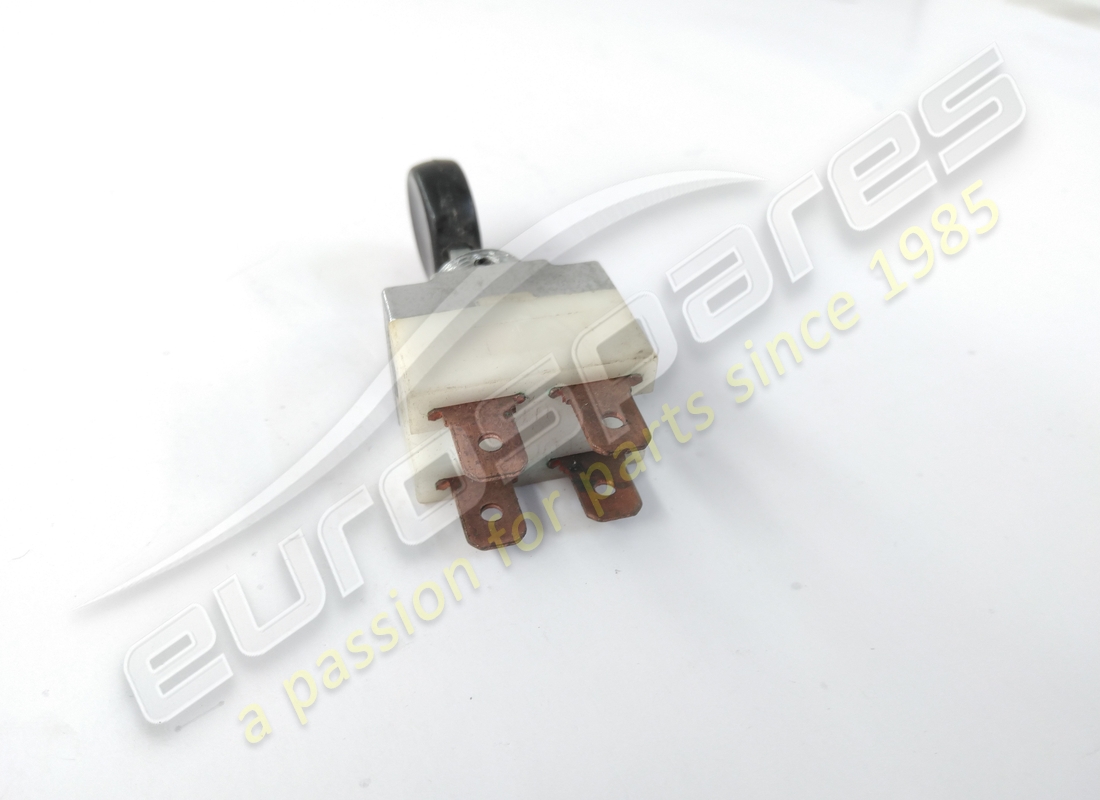 NEW FERRARI INTERRUTTORE EMERGENZA CON SPIA INCORPORATE. PART NUMBER 0301746 (2) new ferrari interruttore emergenza con spia incorporate. part number 0301746 (2)