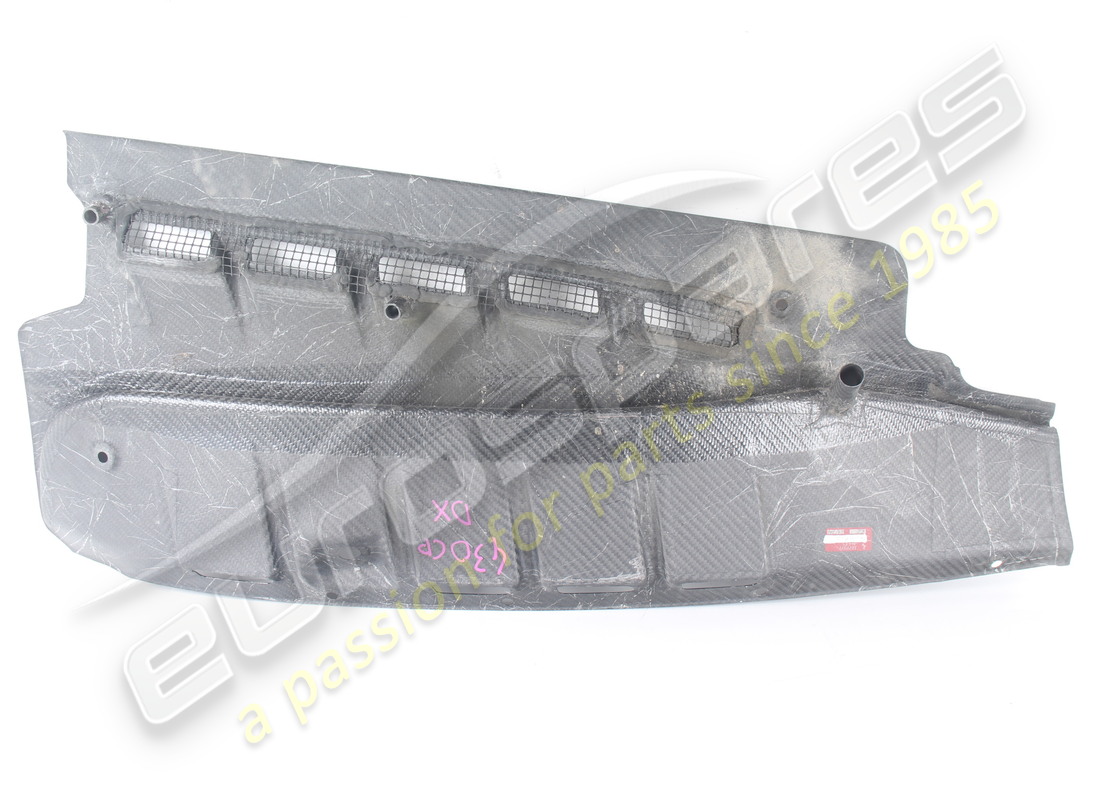 USED FERRARI RH FRONT PANEL -CARBON PAN. PART NUMBER 68600800 (5) used ferrari rh front panel -carbon pan. part number 68600800 (5)