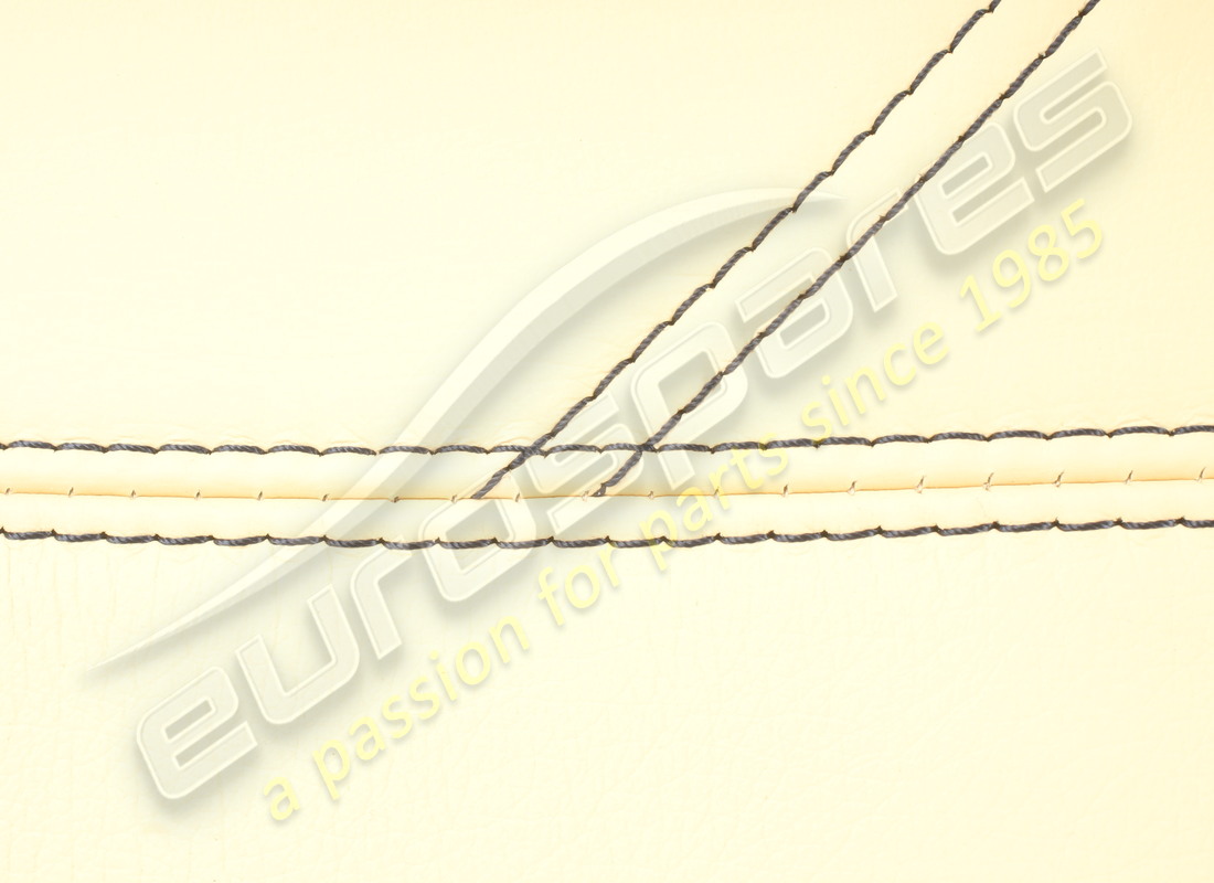 new (other) maserati rh cover side bag,avorio leather. part number 67288502 (3)