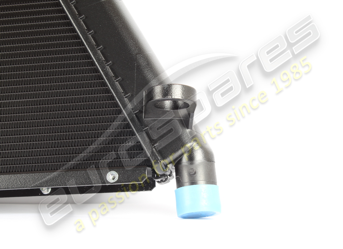 new ferrari lh water radiator. part number 312912 (3)