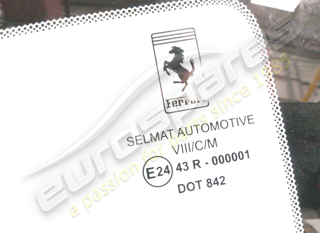 new (other) ferrari rh rear quarterlight. part number 82988900 (2)