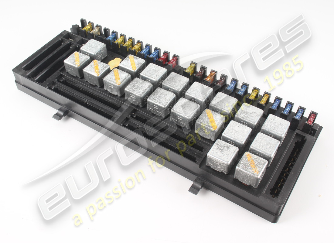 NEW FERRARI FUSE BOX ASSEMBLY. PART NUMBER 132203 (1) new ferrari fuse box assembly. part number 132203 (1)