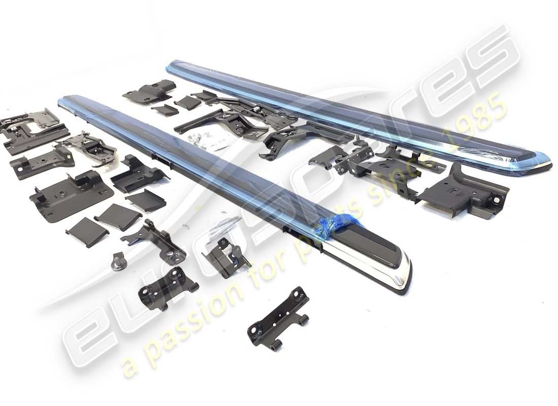 NEW LAMBORGHINI CARBON FIBRE SIDE STEP. PART NUMBER 4ML071066C (2) new lamborghini carbon fibre side step. part number 4ml071066c (2)