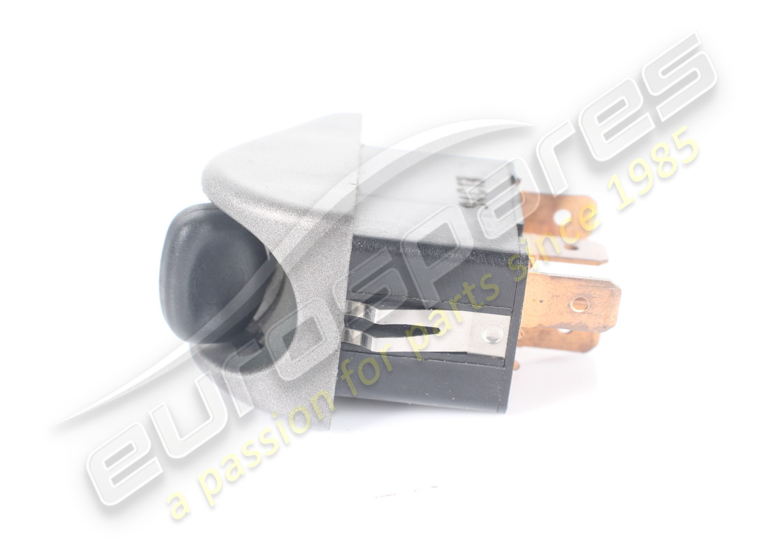 USED FERRARI SWITCH. PART NUMBER 165242 (3) used ferrari switch. part number 165242 (3)