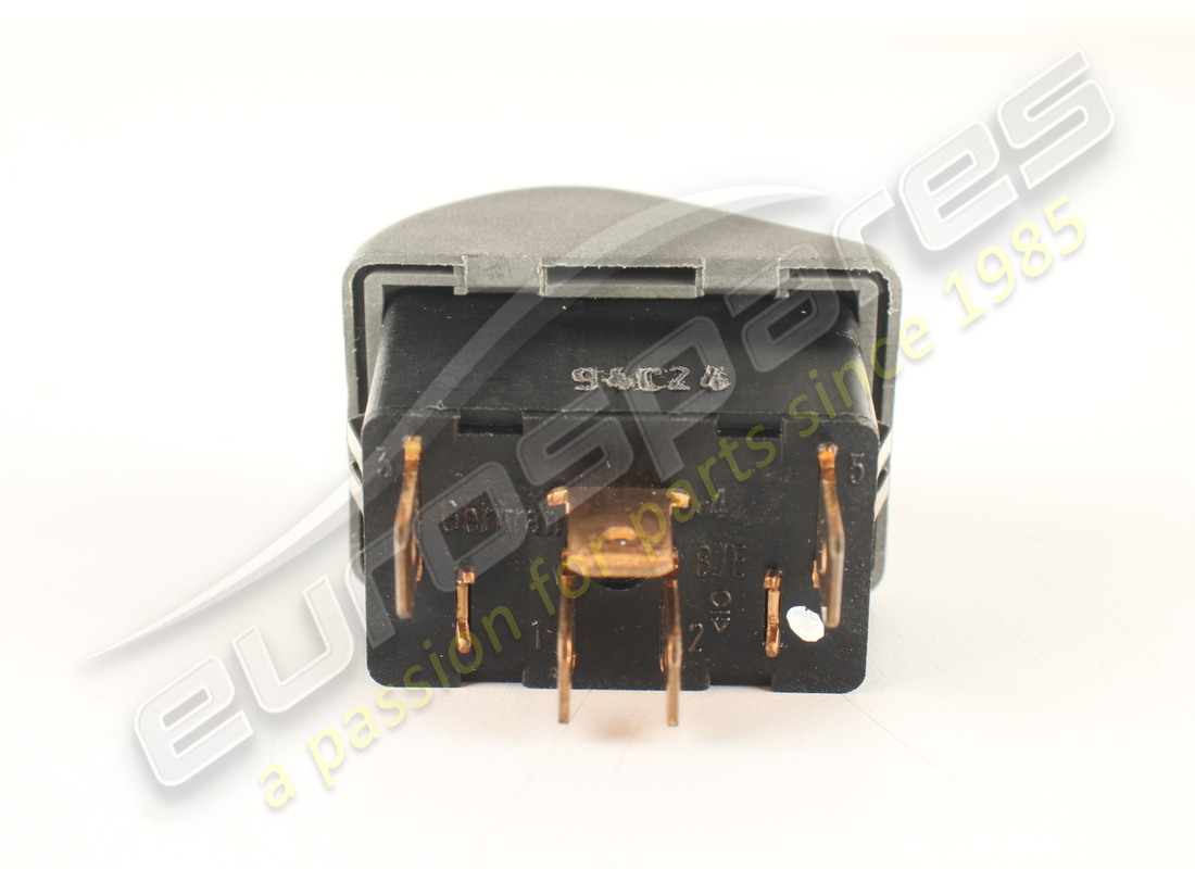 NEW FERRARI SWITCH. PART NUMBER 156055 (4) new ferrari switch. part number 156055 (4)