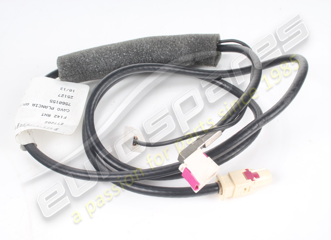 USED Ferrari PHANTOM BOX RADIO AM/FM CABL . PART NUMBER 277202 (1)