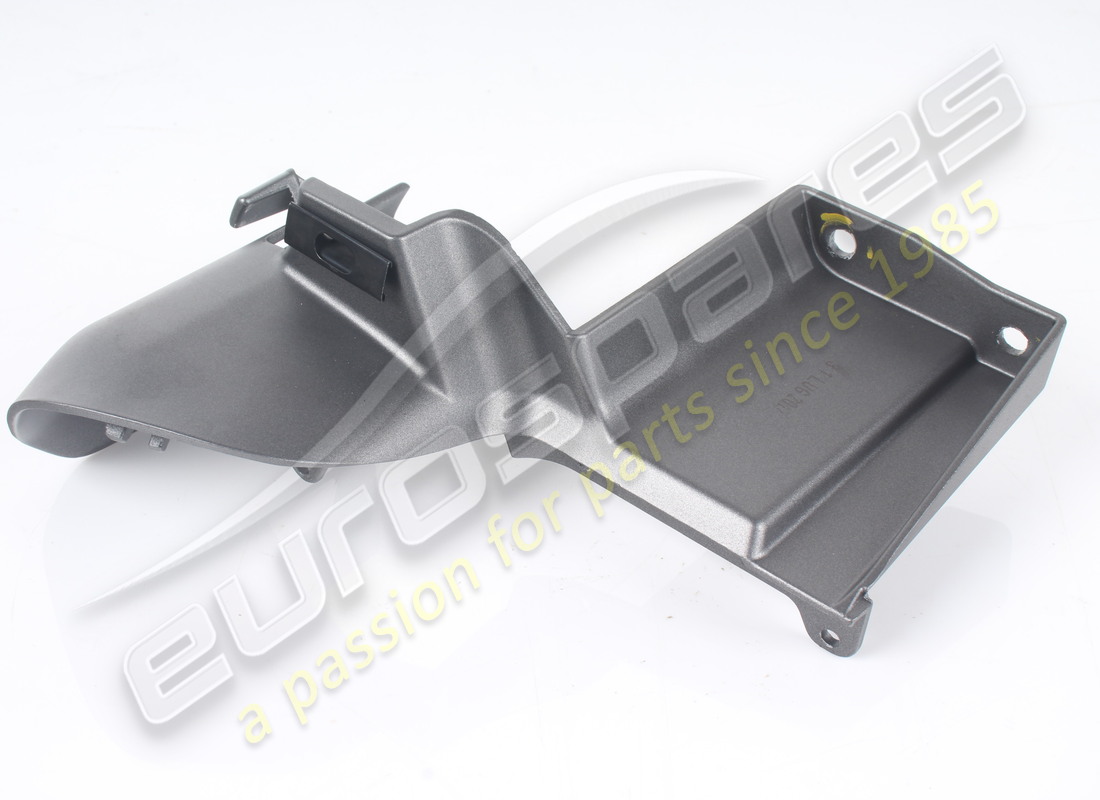 used ferrari lower central cover rhd part number 82871100 (2)