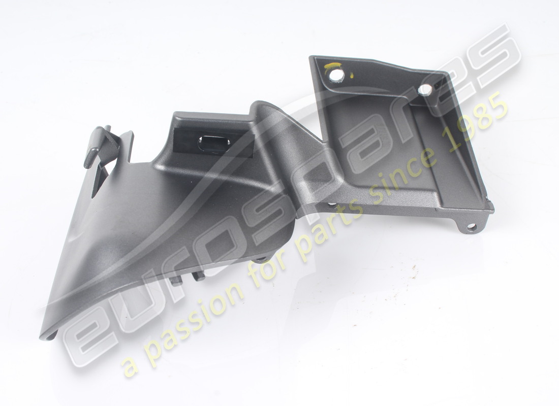 USED Ferrari LOWER CENTRAL COVER RHD . PART NUMBER 82871100 (1)