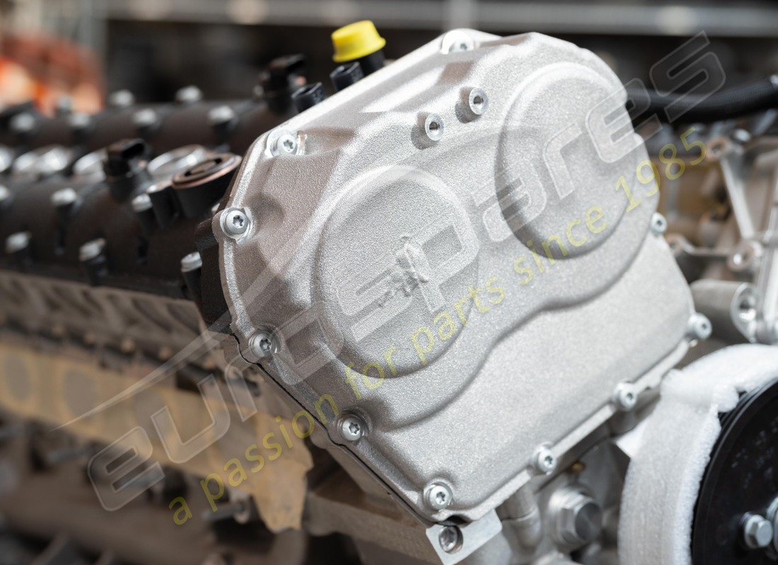NEW LAMBORGHINI LP700 ENGINE. PART NUMBER 399900138 (8) new lamborghini lp700 engine. part number 399900138 (8)