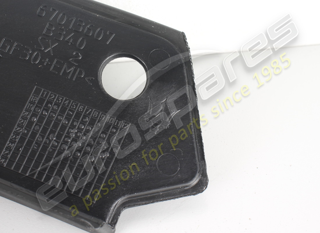 new maserati lh moulding. part number 670142160 (7)