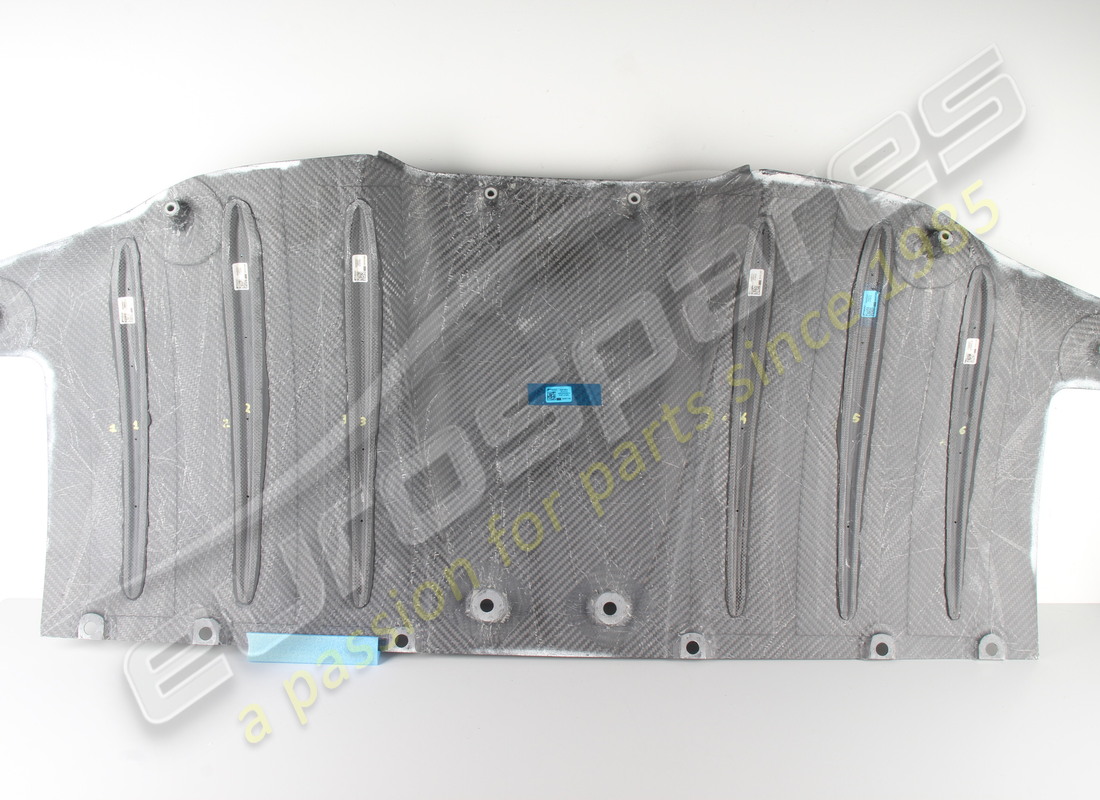 NEW FERRARI COMPLETE REAR DIFFUSER. PART NUMBER 83916800 (5) new ferrari complete rear diffuser. part number 83916800 (5)