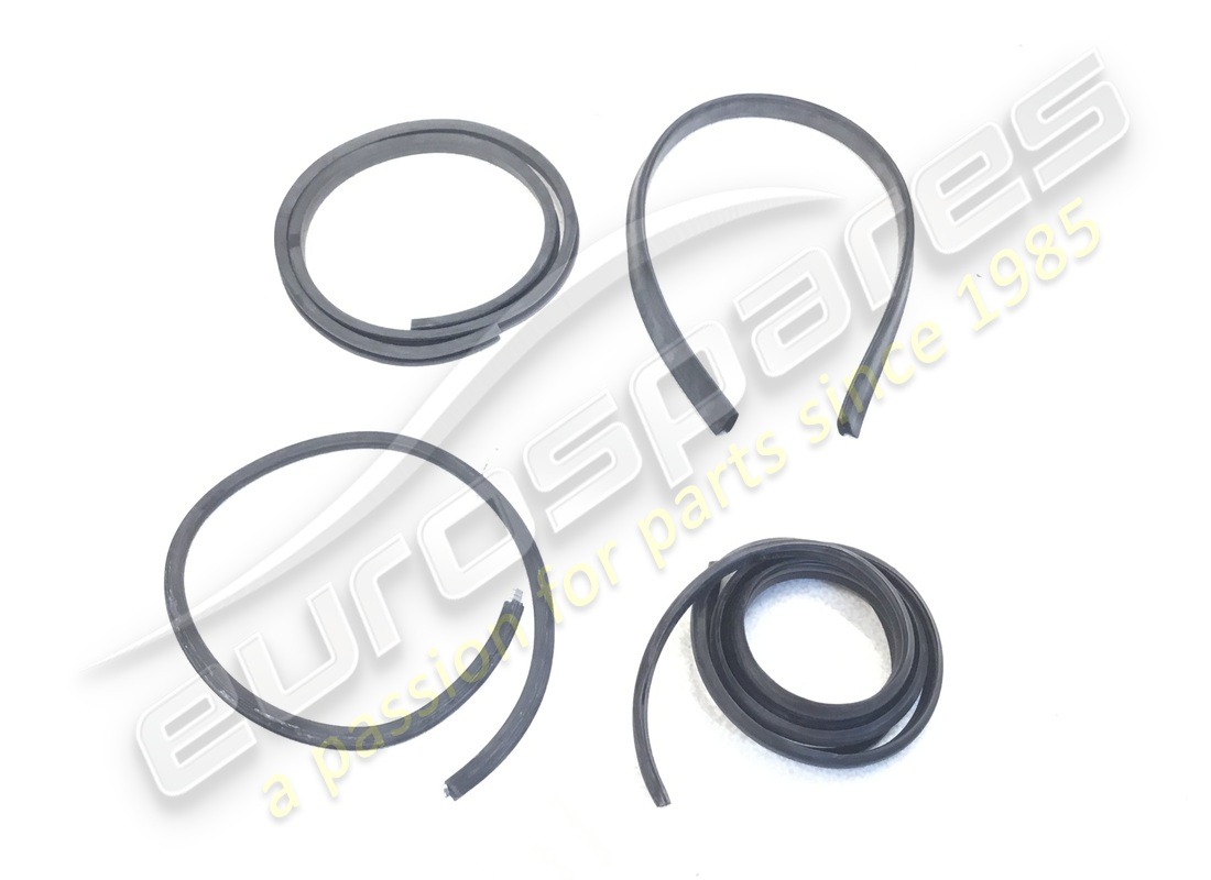 NEW FERRARI REAR BOOT SEAL. PART NUMBER 16326190 (1) new ferrari rear boot seal. part number 16326190 (1)