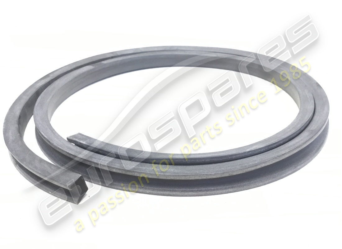 NEW FERRARI REAR BOOT SEAL. PART NUMBER 16326190 (5) new ferrari rear boot seal. part number 16326190 (5)