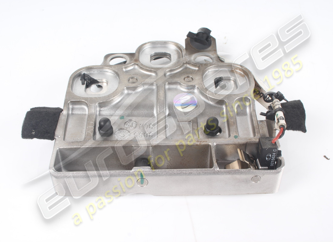 used ferrari striker lh complete. part number 83977900 (4)