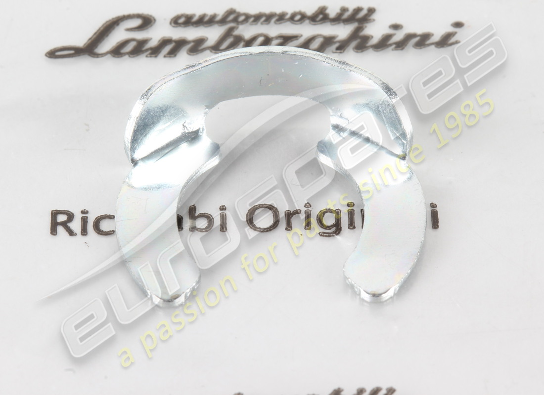 NEW LAMBORGHINI SHAFT RETAINER. PART NUMBER 1J0711280C (1) new lamborghini shaft retainer. part number 1j0711280c (1)